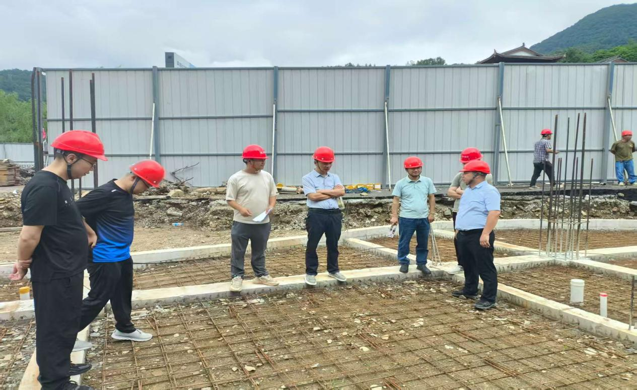 巴中乾兴产业园区建设投资有限公司工会委员会 开展安全专项检查和“送清凉”活动